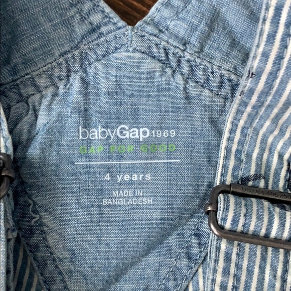 Baby gap romper 💙 - Picture 3 of 3